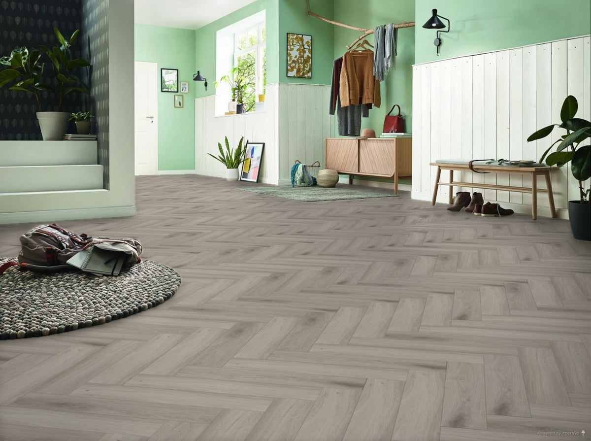 Herringbone D3773 Silver Oak 665x133x8 mm Ac4.