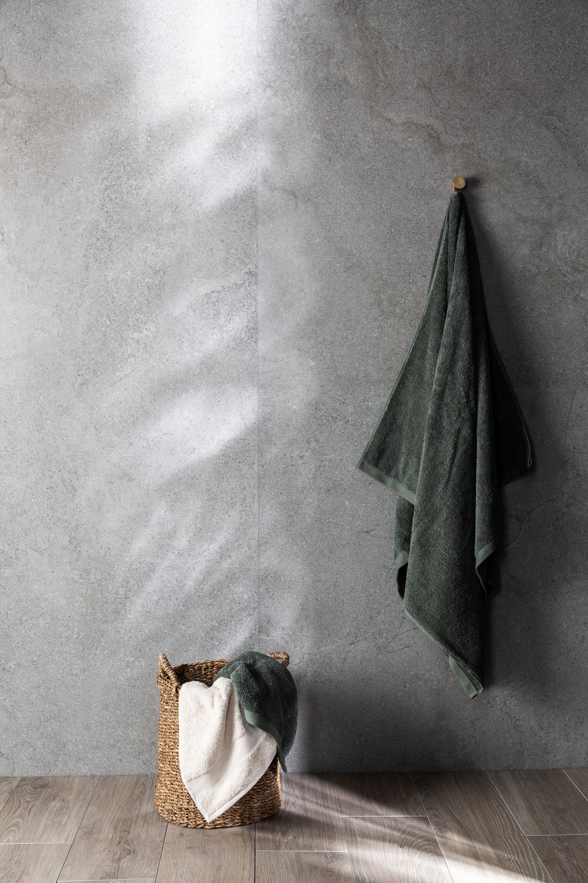 Lucca Porcelain 100x100cm Shaped Rectificado