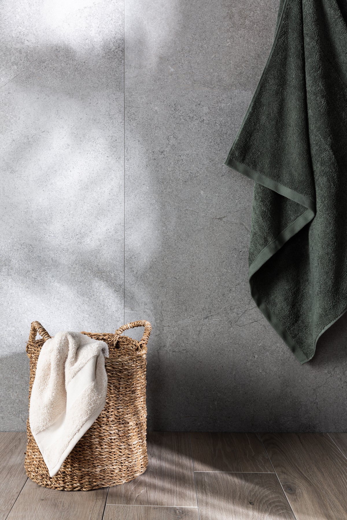 Lucca Porcelain 100x100cm Shaped Rectificado