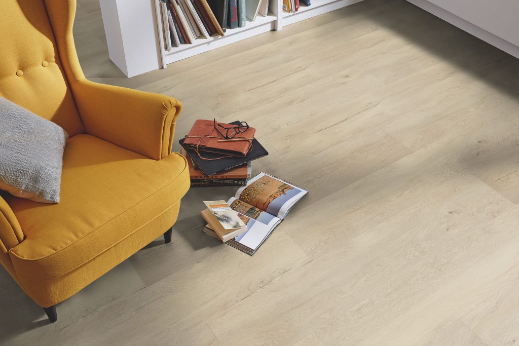 HYDROTOTTALPLUS D8001 ROBLE POLARIS 1380X242X8 mm AC6