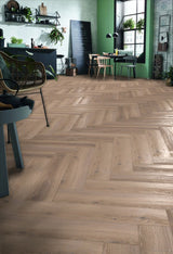 Herringbone D3766 Metz Oak 665x133x8 mm Ac4.